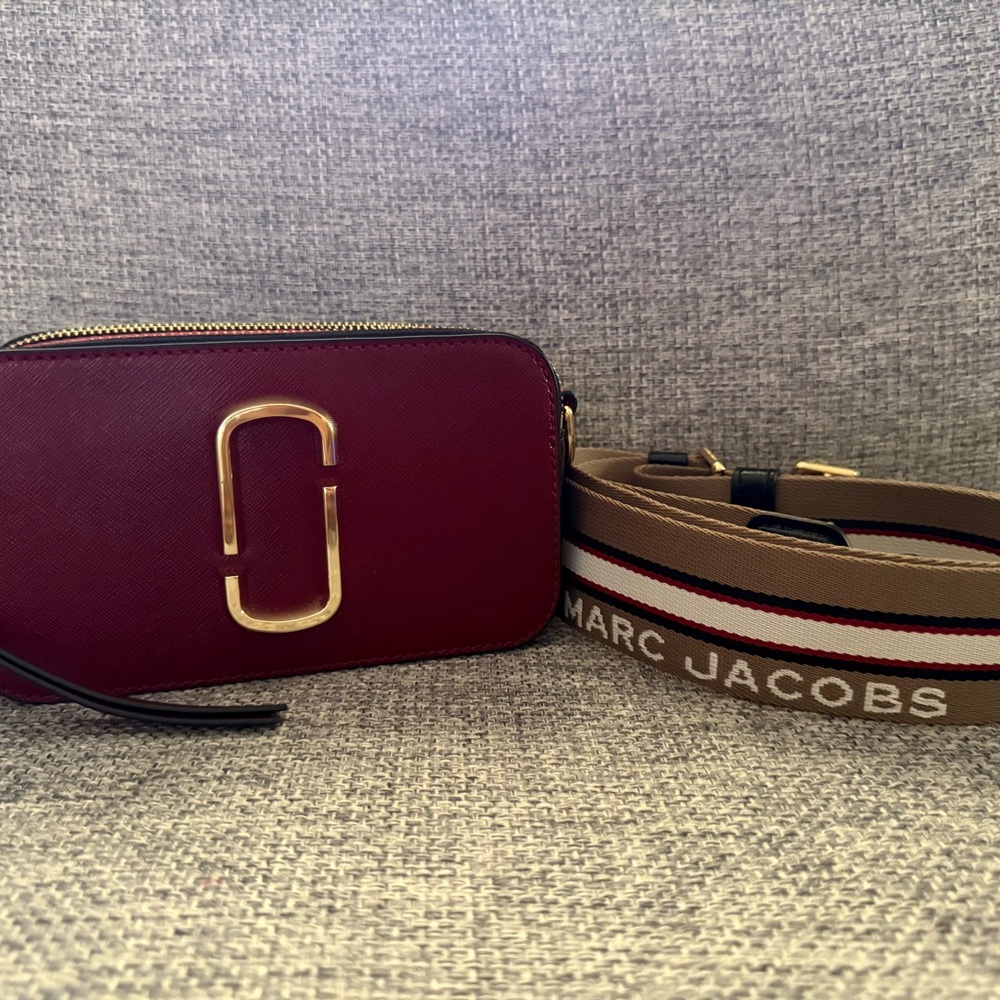 Marc Jacobs Burgundy Crossbody Camera Bag with Signature Strap